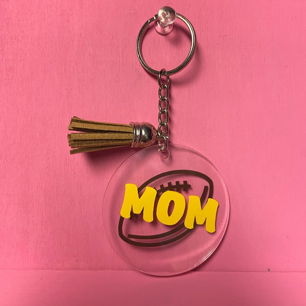 Sports mom keychains 🦄